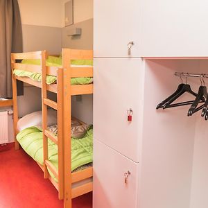 Chambre Juste Pour Femmes Dortoir