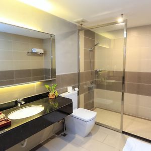 Suite Luxe Lit Queen-Size