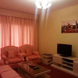 Appartement à 2 Chambres à Coucher