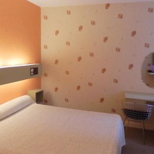 Chambre Économique Lit King-Size