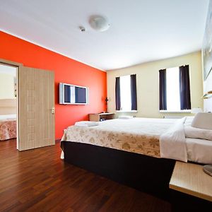 Appartement à 2 Chambres à Coucher