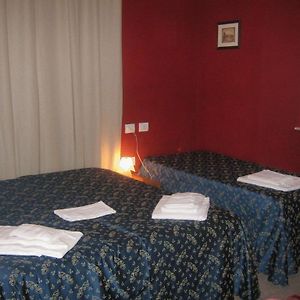 Chambre Standarde Triple