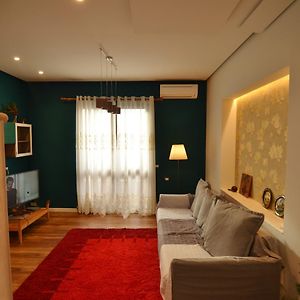 Appartement à 3 Chambres à Coucher