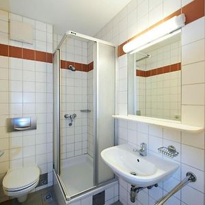 Chambre Simple de Base