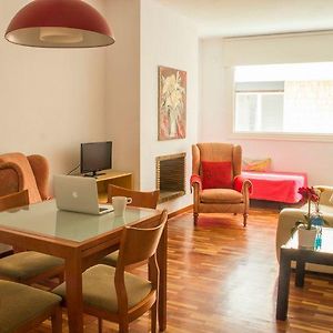 Appartement à 3 Chambres à Coucher