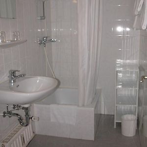 Chambre Lit Queen-Size