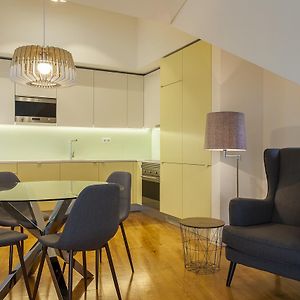Appartement Supérieur à 3 Chambres à Coucher