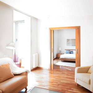Appartement à 3 Chambres à Coucher