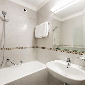 Chambre Standarde Triple