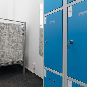 Dormitory Room Mixed