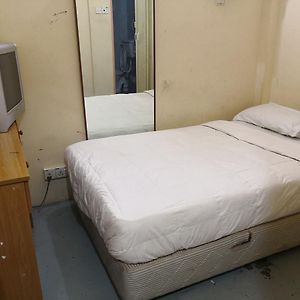 Chambre Standarde Lit Queen-Size