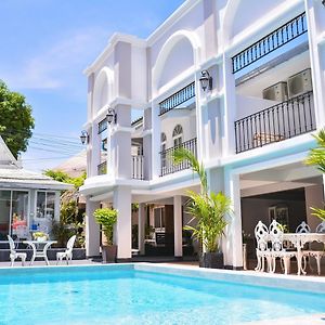 Wong Amat House