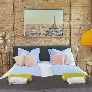 Appartement à 2 Chambres à Coucher