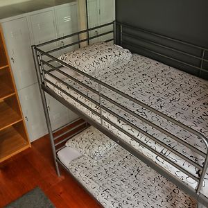 Chambre Juste Pour Femmes Dortoir
