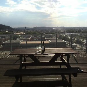 Golden Family Apartments