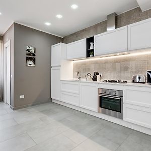 Appartement Luxe à 3 Chambres à Coucher