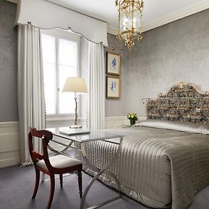 Chambre Classique Lit Queen-Size
