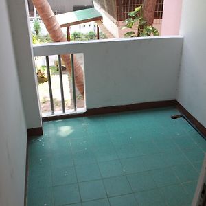 Soi 5 Apartment