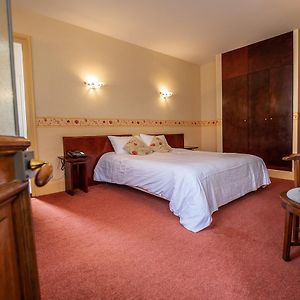 Chambre Confort Lit Queen-Size