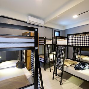 Dormitory Room Mixed