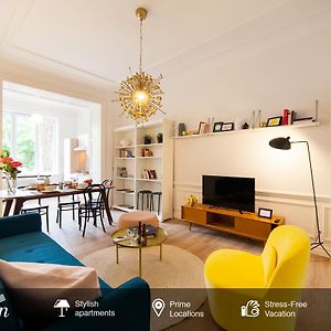 Appartement à 2 Chambres à Coucher