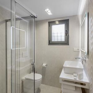 Appartement à 3 Chambres à Coucher