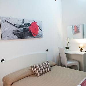 Backpackers House Venice