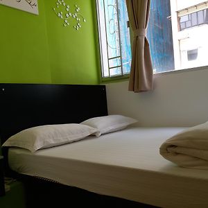 Chambre Standarde Lit Queen-Size