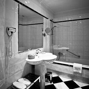 Chambre Supérieure Lit King-Size