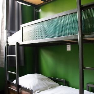 Dormitory Room Mixed