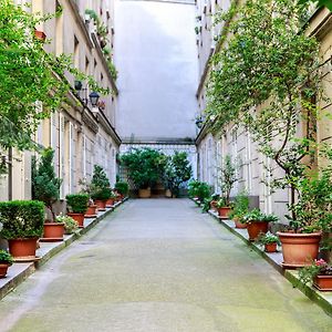 Montmartre Apartments - Degas