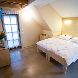 Chambre Double avec Salle de Bains