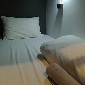 Small Without Window Room