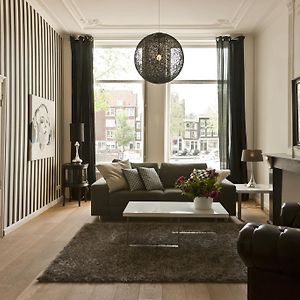 Appartement Grand à 3 Chambres à Coucher