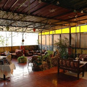 Bostan Hostel