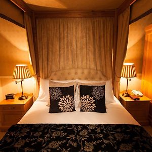 Chambre Lit Queen-Size