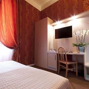 Chambre Standarde Triple
