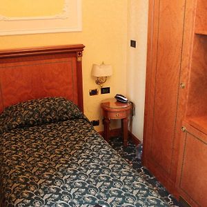 Chambre Petite Simple
