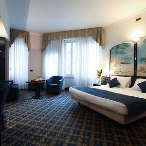 Chambre Standarde Triple