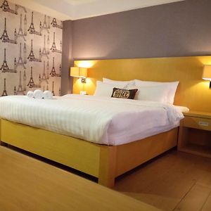 Chambre Lit Queen-Size