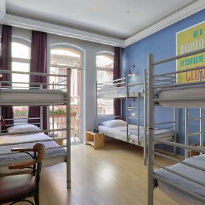 Chambre Juste Pour Femmes Dortoir