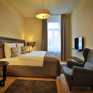 Appartement à 3 Chambres à Coucher