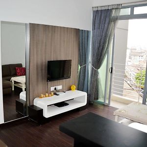 Appartement à 3 Chambres à Coucher