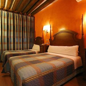 Chambre Triple