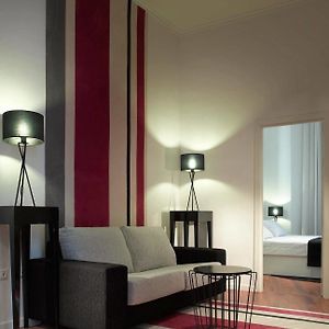 Appartement à 2 Chambres à Coucher