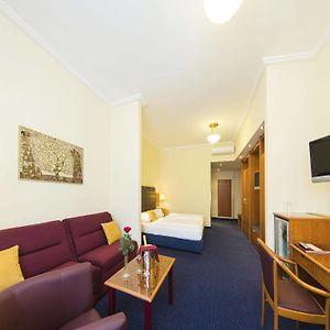 Chambre Standarde Quadruple