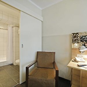 Chambre Standarde Lit Queen-Size