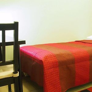 Chambre Petite Simple