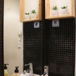 Dormitory Room Mixed