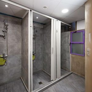 Dormitory Room Mixed